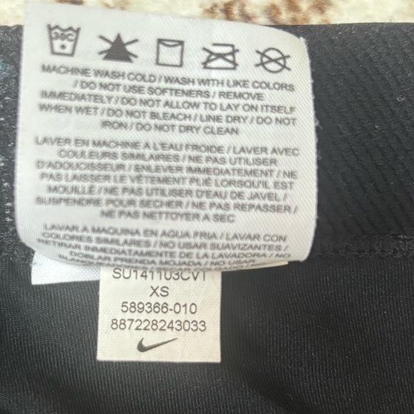 Nike Pro Dri-Fit Capri Leggings - Picture 4 of 4